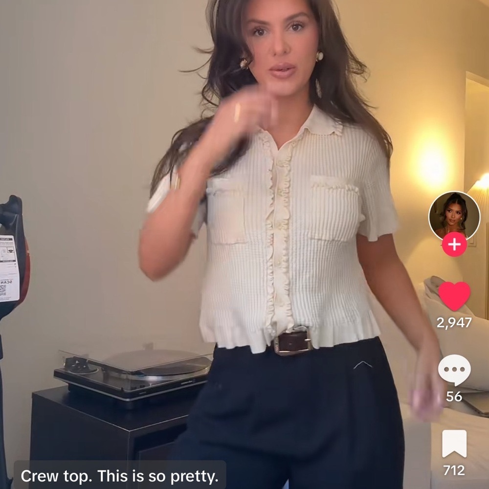 J. Crew Factory Cream Cropped Fit Top